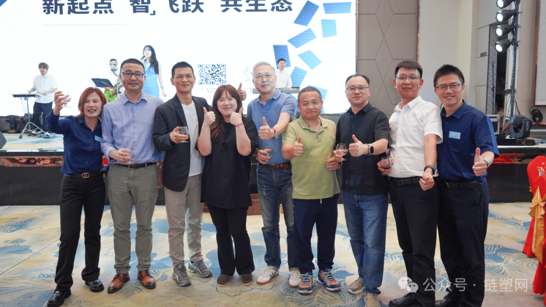 1762911252439382.png 1762911252439382.png